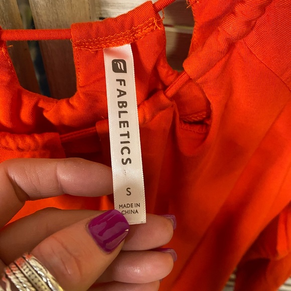Women’s Fabletics Orange Long Sleeve Top - Picture 4 of 8